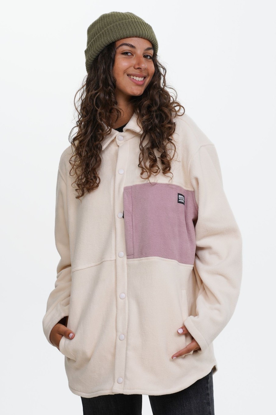 Women Notice The Reckless Ponchos & Shirts | Hazy Polar Shirt